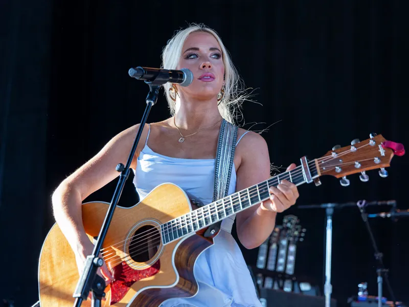 Megan Moroney tickets