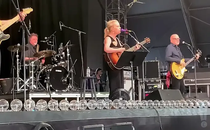 Mary Chapin Carpenter & Brandy Clark